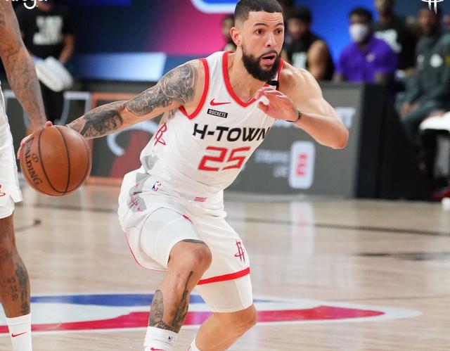 迫使教练组 迫使教练组