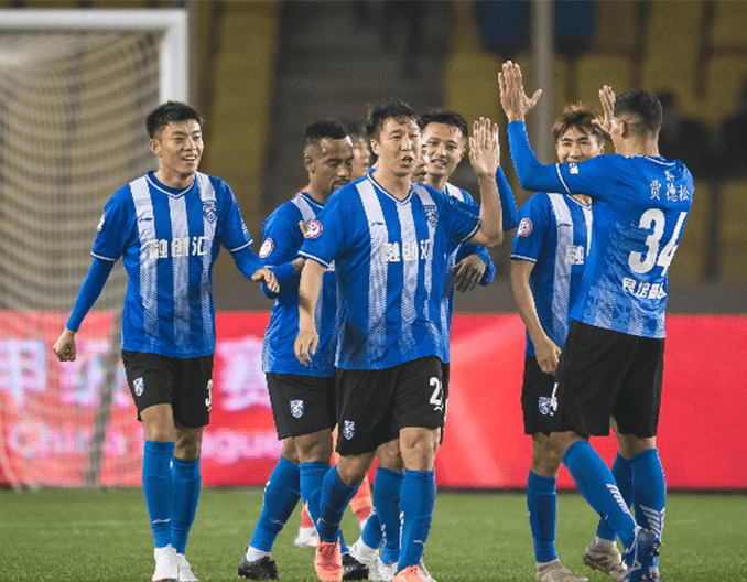 而是比赛背 而是比赛背