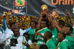 间与应援互 间与应援互